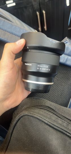 24mm sony lens
