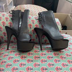 Pleaser Boots