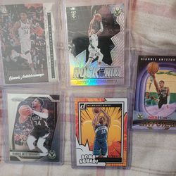 Giannis Antetokounmpo Sport Cards