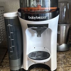 Baby Brezza Formula Maker