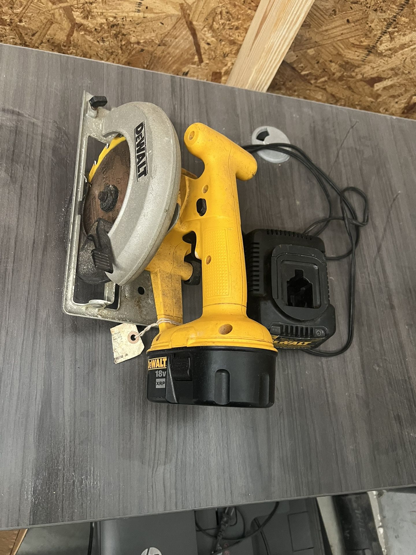 Dewalt