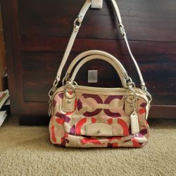 Coach Medium Handbag 
