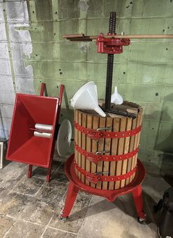 Wine Maker/crusher