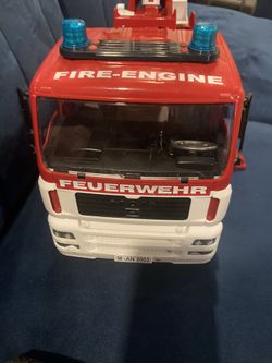 Big Toy Fire Truck With Working Hose And Siren