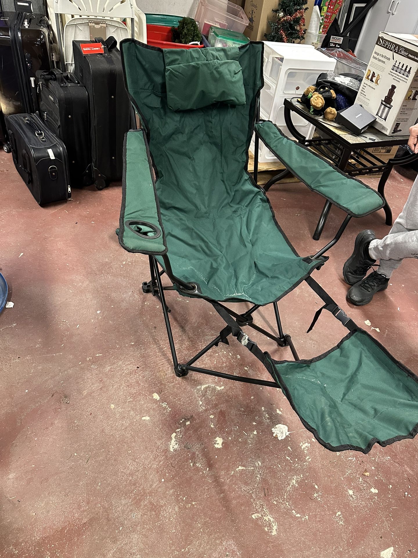 Outdoor Folding Chairs X2