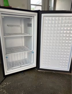 Whynter Compact Convertible Fridge