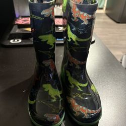 Rain boots 