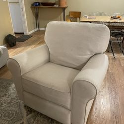 Baby Rocker Recliner Like New $250