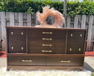 MCM 8 drawers -solid wood dresser restored