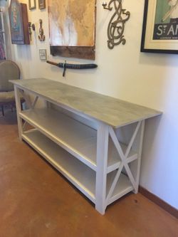 Hall table