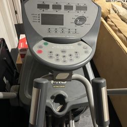 Octane Fitness Elliptical Pro 350 Machine $500 OBO 