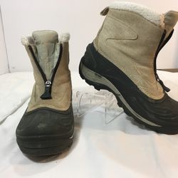 Women’s  Columbia  Thermolite Boots Sz 7