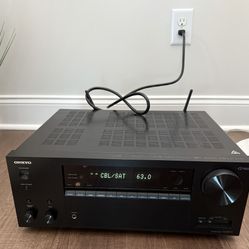 Onkyo TX-NR777 7.2 channel Receiver