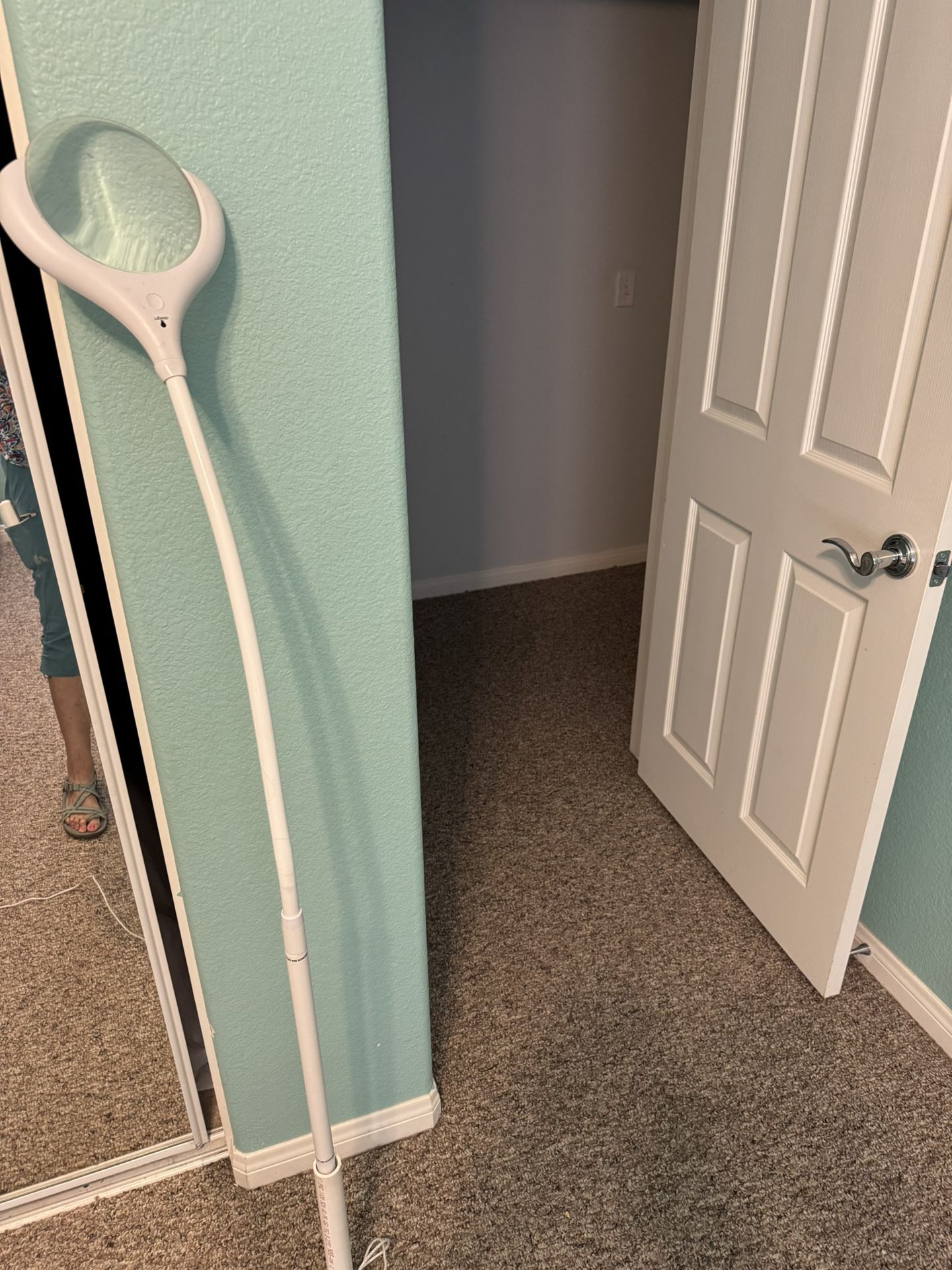Magnificent Brand Adjustable Floor Lamp, And Magnifier