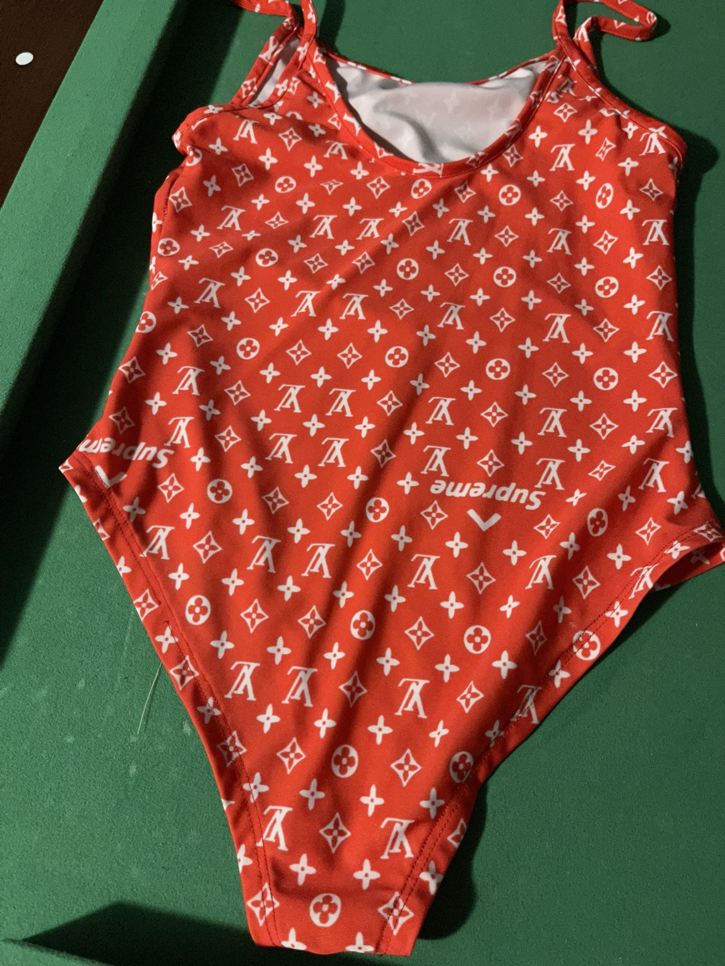 Lv Supreme Top