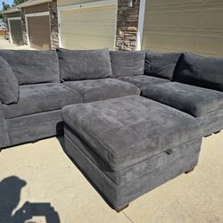 Like New Thomasville Modular 5-piece Dark Gray Sectional Sofa W/ Storage Ottoman- Free Delivery 