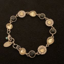 7” Goldtone Bracelet With Multiple Stones And Rhinestones,by ( Vintage America..nine West)