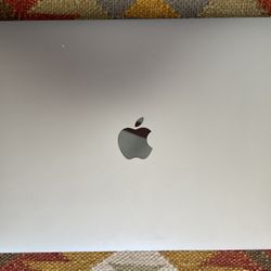 MacBook Pro 1TB