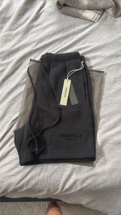 Essential Shorts Size M