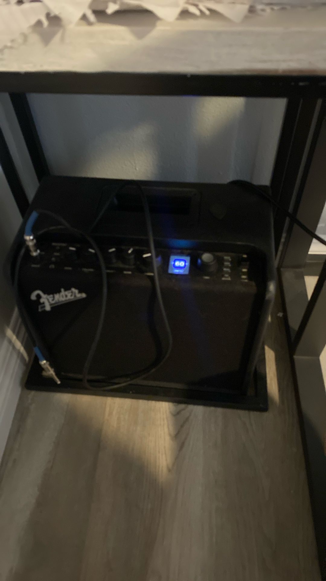 electric guitar amp mustang LT25