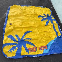 Large INTEX Palm Tree Splash Pad – Backyard Water Spray Mat – Built-in Drink Holders