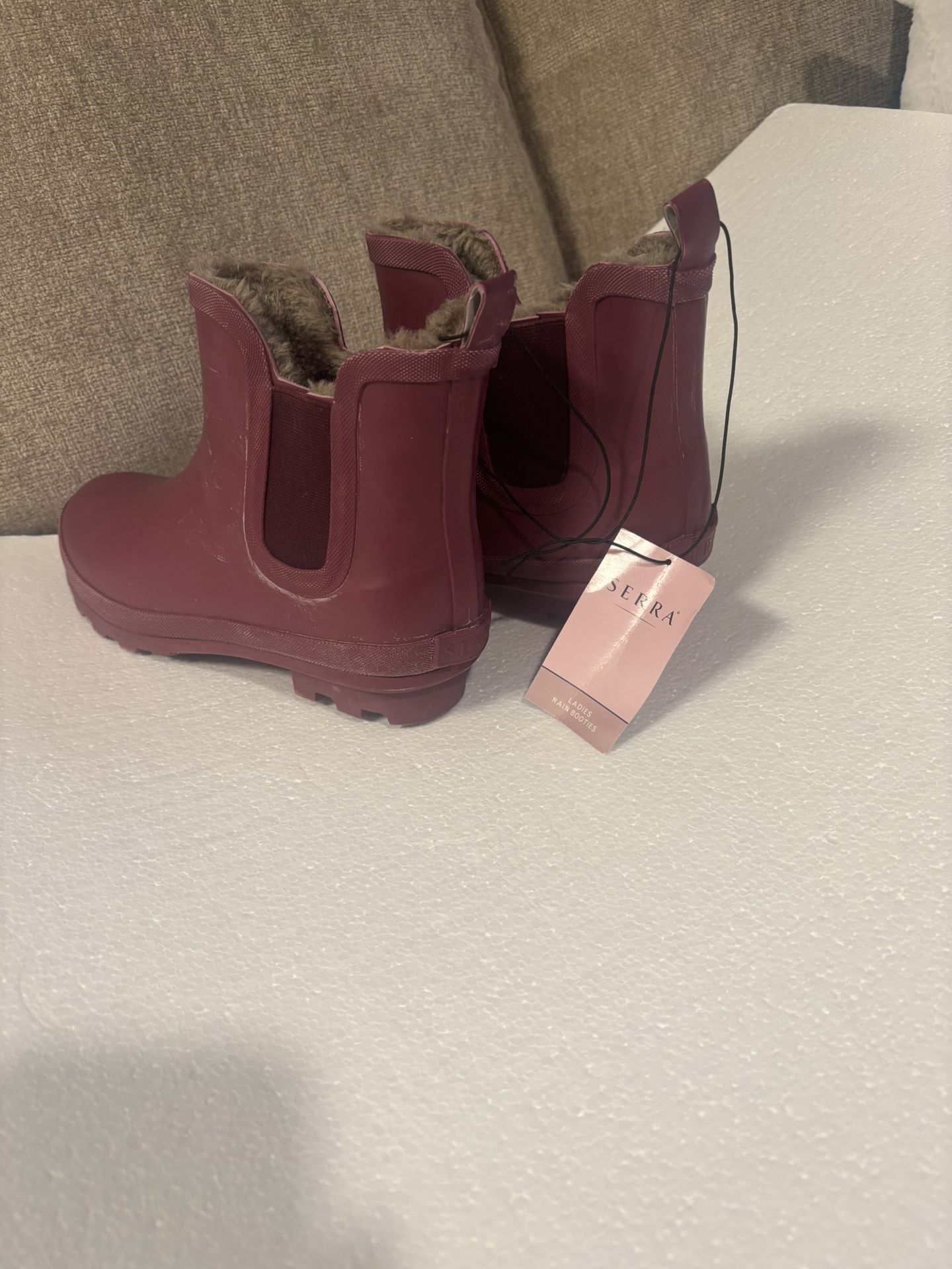 Ladies Rain Boots
