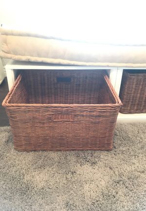 Pottery Barn Stratton Daybed With Six Baskets For Sale In Glendale