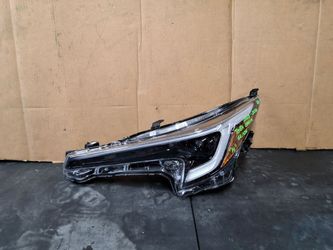 2023-2024-2025-2026 TOYOTA COROLLA SE LEFT SIDE HEADLIGHT OEM USED #12131