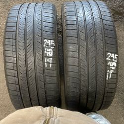 245/40/19 Michelin 