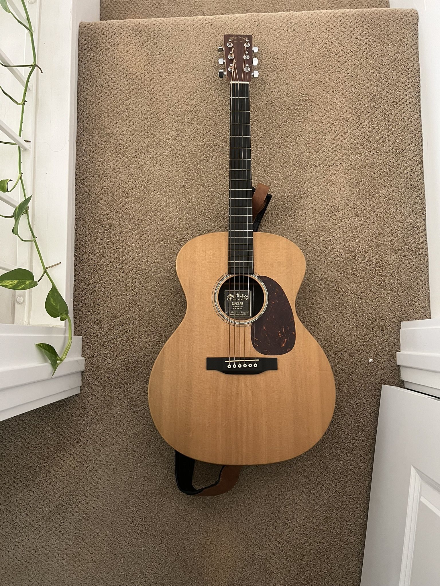 Martin Acoustic GPX1AE w/ pickup