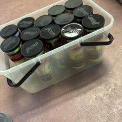 LOW PRICE MOVING- BUCKET FULL OF TENNIS BALLS 