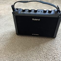 Roland Mobile Battery Powered Amp