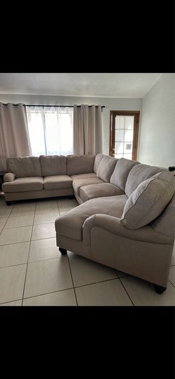 Sectional sofa