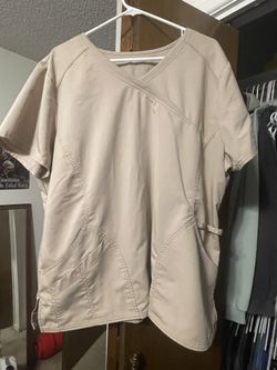 Scrubs Nursing Medical 2X lightly used.