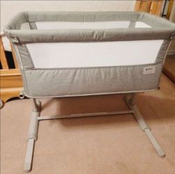 RONBEI Baby Bassinet Bedside Sleeper