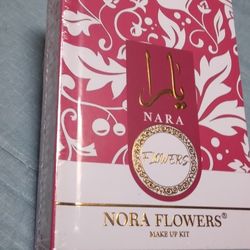 Nora Professional Make Up Kit 7 In 1 Notebook. Unique Pallete For Each Ocassion.  Excellent Gift 