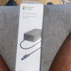 65 Watt Power Supply (surface Pro) Surface Laptop 3&4