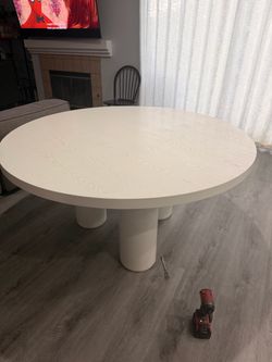 Round White Wood Dining Table Cylinder Legs