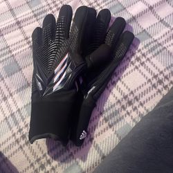 Goalie predator adidas gloves 