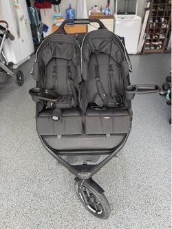 Thule Double Stroller