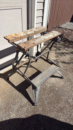 Portable workbench