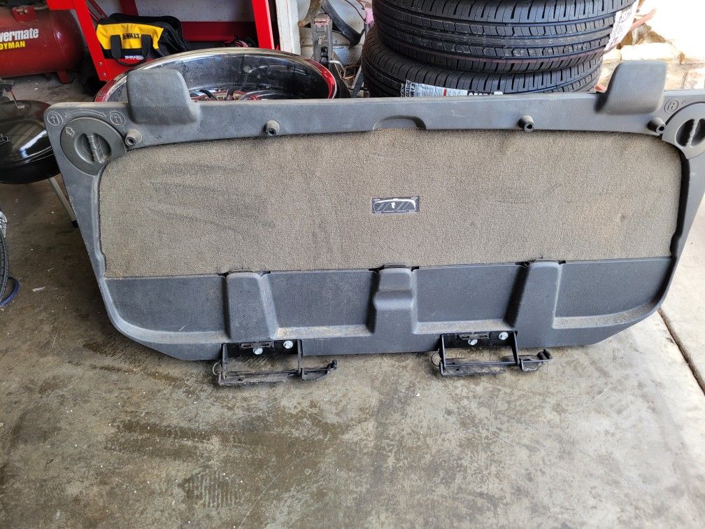 Chevy Avalanche Midgate / Mid gate