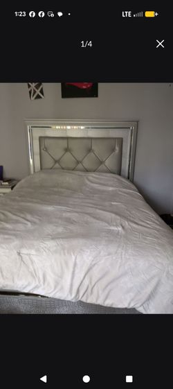 Queen bed set