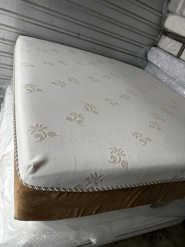 King Size Mattress And Box Spring