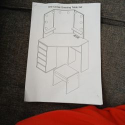 BRAND NEW VANITY SET FOR SELL