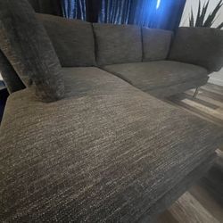 Sectional Couch Free Delivery 