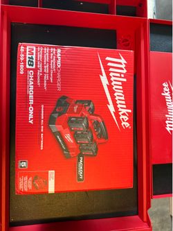 Milwaukee 6 port rapid charger