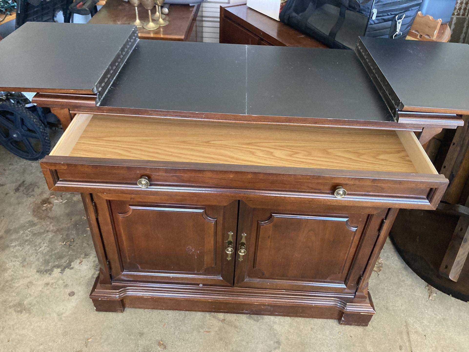 Bar By Bassett Furniture for Sale in Ingleside, IL OfferUp