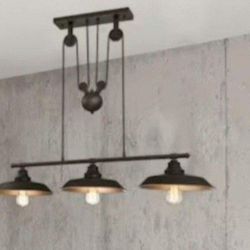 Westinghouse 31" X 39" 3-Light Pendant In Bronze