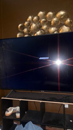Like new Samsung 65 in tv